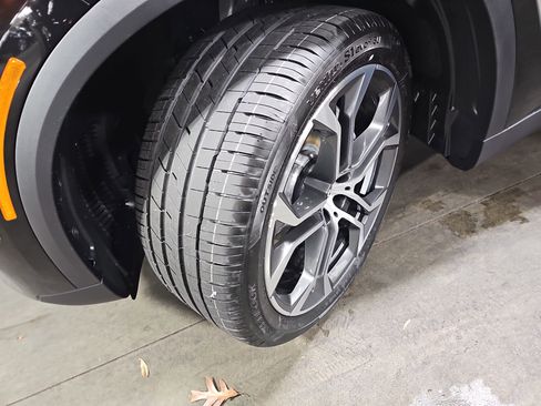 New 2026 BMW X5 xDrive40i w/ Climate Comfort Package image 35