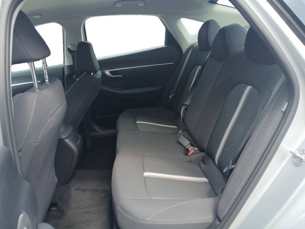 New 2026 Hyundai Sonata SE FWD image 14