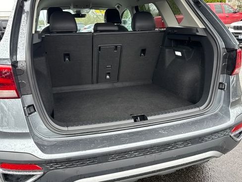 Used 2024 Volkswagen Taos SE image 10