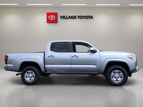 Certified 2022 Toyota Tacoma SR w/ SR Convenience Package image 6