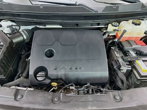 Used 2020 Chevrolet Traverse High Country image 34