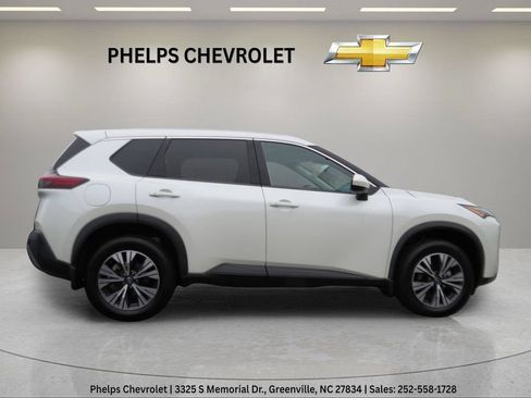 Used 2023 Nissan Rogue SV w/ SV Premium B Package FWD image 10