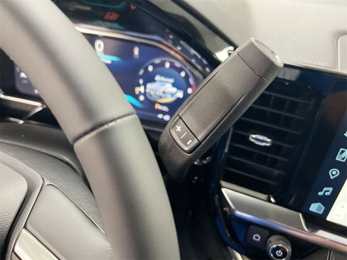 New 2026 Chevrolet Silverado 3500 LT w/ Convenience Package image 14