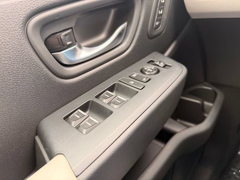Used 2026 Honda Passport RTL image 12