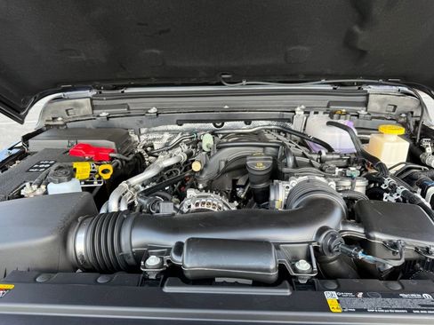 New 2025 Jeep Gladiator Rubicon image 22