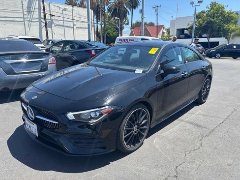 Used 2022 Mercedes-Benz CLA 250 image 9