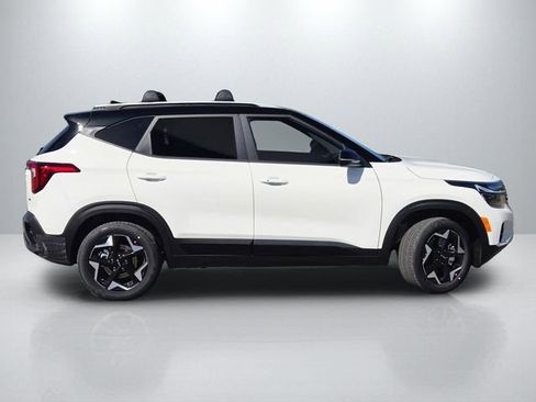 New 2026 Kia Seltos S FWD image 5