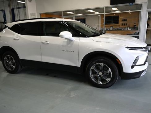 Used 2023 Chevrolet Blazer LT w/ Convenience Package image 4