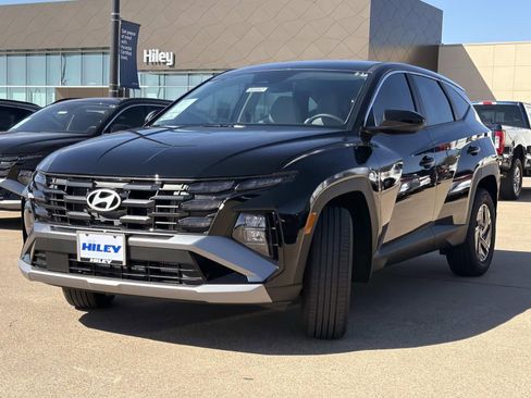 New 2026 Hyundai Tucson Blue SE image 2