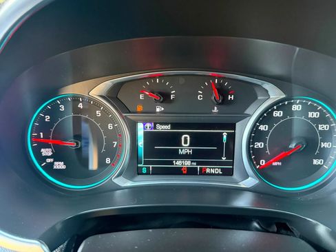 Used 2017 Chevrolet Malibu LT FWD image 17