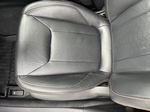 Used 2020 Subaru Crosstrek 2.0i Limited w/ Moonroof Package image 18