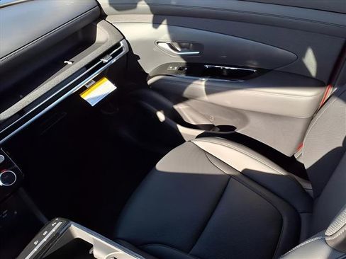 New 2026 Hyundai Tucson Limited image 15