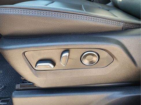 New 2025 GMC Sierra 1500 Denali w/ Denali Reserve Package image 16