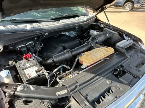 Used 2017 Ford F150 Lariat w/ Equipment Group 502A Luxury image 26