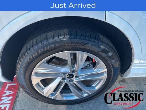 Used 2023 Audi Q7 3.0T Premium Plus w/ Premium Plus Package image 15