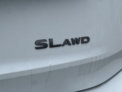 New 2025 Nissan Rogue SL image 27