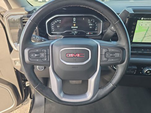 Used 2025 GMC Sierra 1500 SLT image 23