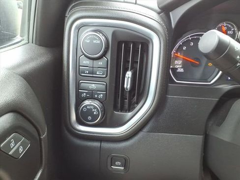 Used 2020 Chevrolet Silverado 1500 LT w/ All-Star Edition AWD/4WD image 13