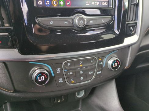 Used 2020 Chevrolet Traverse LS AWD/4WD image 28