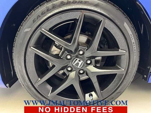 Used 2022 Honda Civic Sport image 9