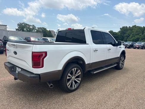 Used 2016 Ford F150 Lariat RWD image 9