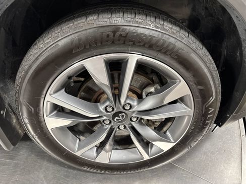 Used 2025 INFINITI QX60 Luxe AWD/4WD image 14