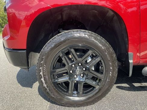Certified 2025 Chevrolet Silverado 1500 LT Trail Boss w/ Dark Appearance Package AWD/4WD image 10