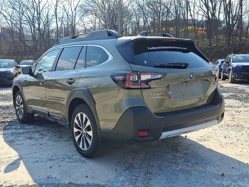 Certified 2025 Subaru Outback Limited AWD/4WD image 6