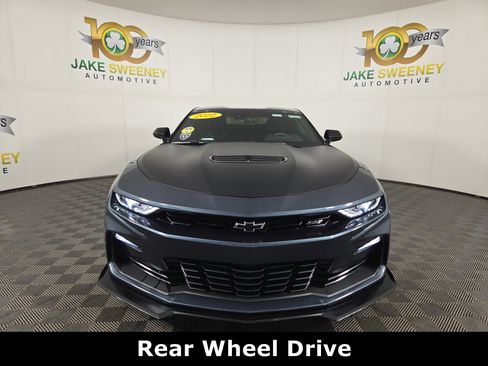 Certified 2022 Chevrolet Camaro SS image 2