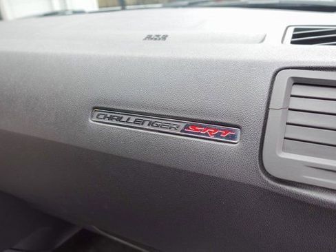 Used 2013 Dodge Challenger SRT8 w/ Harman Kardon Audio Group image 15