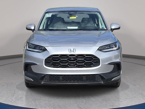Used 2023 Honda HR-V LX image 2