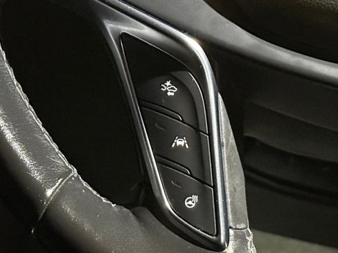 Used 2019 Cadillac XT5 Premium Luxury w/ Driver Assist Package image 19