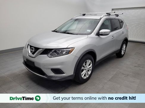 Used 2015 Nissan Rogue SV image 1