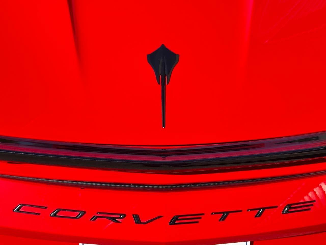 Used 2021 Chevrolet Corvette Stingray Preferred Conv w/ Z51 Performance Package RWD image 32