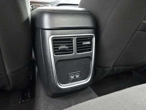 Used 2023 Dodge Charger SXT image 14