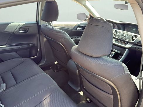 Used 2013 Honda Accord Sport image 27