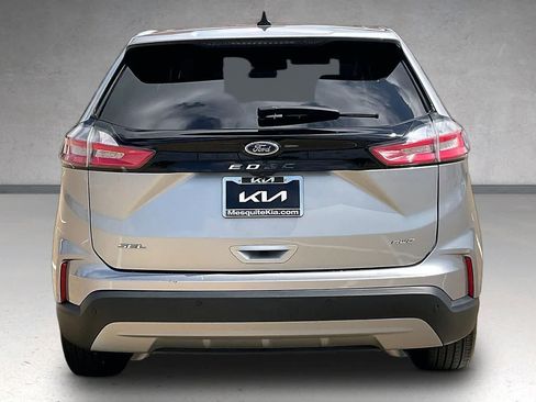 Used 2024 Ford Edge SEL image 5