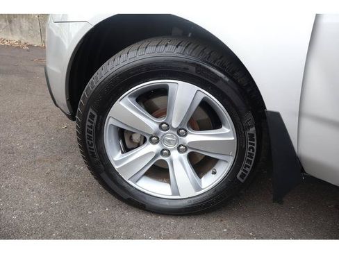 Used 2013 Acura MDX w/ Technology Package AWD/4WD image 17