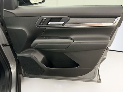 Used 2026 GMC Terrain Elevation AWD/4WD image 31