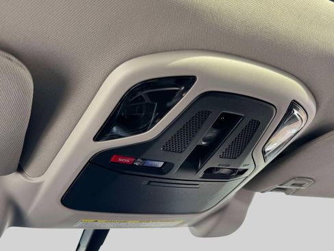 Used 2021 Subaru Outback Limited XT image 27