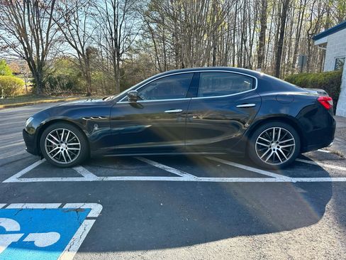 Used 2015 Maserati Ghibli RWD image 4