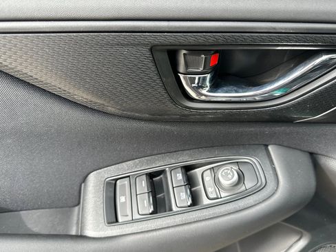 New 2025 Subaru Outback Premium image 11