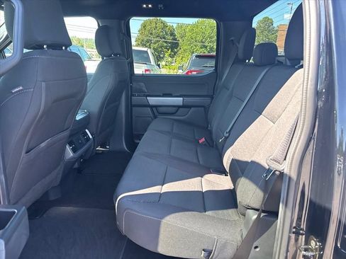 Used 2025 Ford F150 XLT w/ Equipment Group 301A Standard AWD/4WD image 17