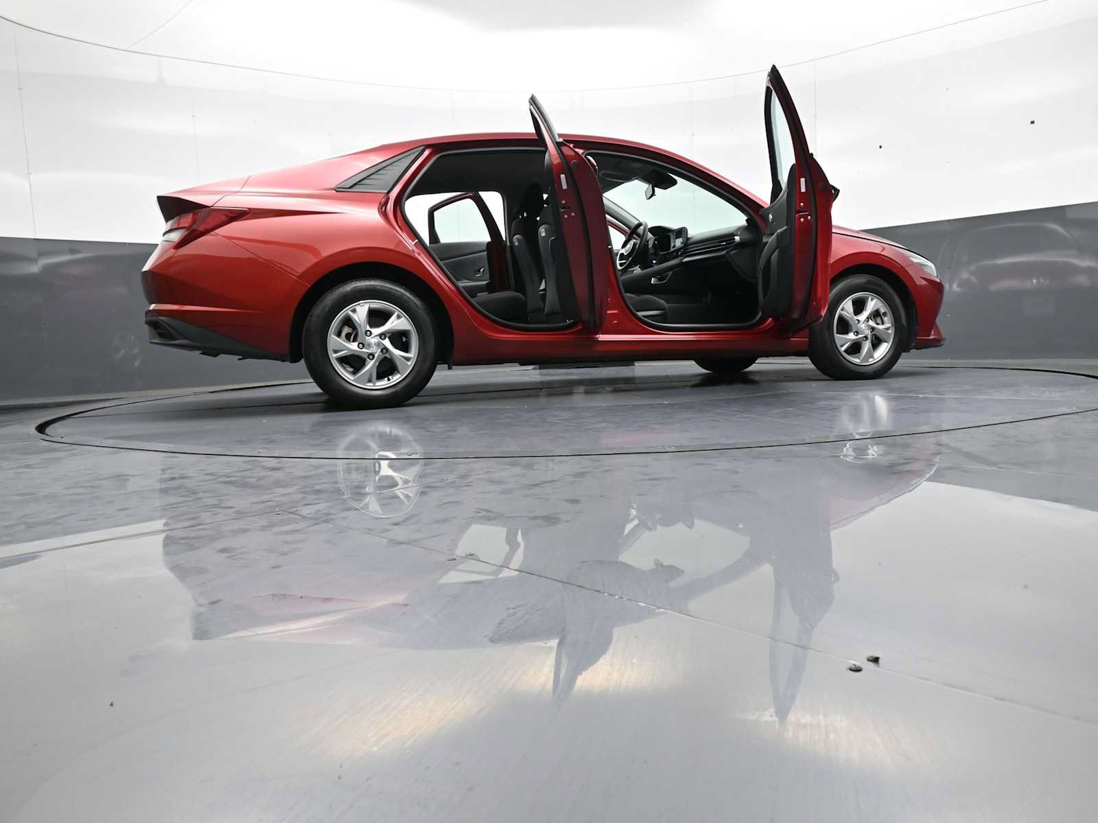 Certified 2023 Hyundai Elantra SE FWD image 47