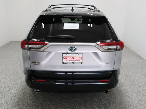 Used 2021 Toyota RAV4 XSE w/ Premium Package AWD/4WD image 8