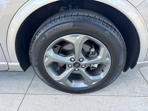 Certified 2023 Ford Escape ST-Line w/ Tech Pack #1 AWD/4WD image 21