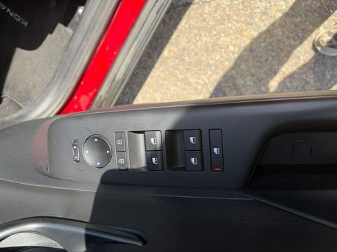 Used 2026 Hyundai Kona SE AWD/4WD image 9