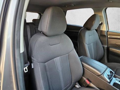 Used 2024 Hyundai Tucson SEL FWD image 17