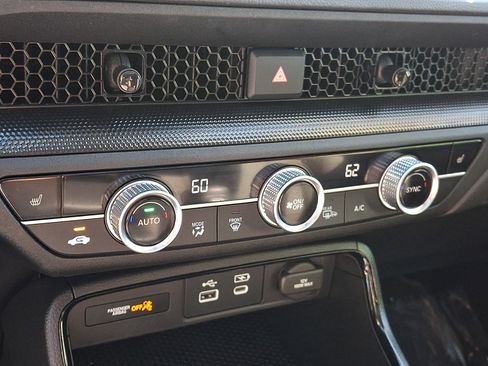 Certified 2024 Honda CR-V EX image 16