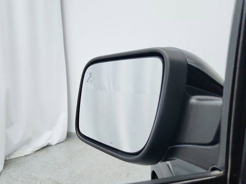 Used 2019 Ford Explorer Sport image 13